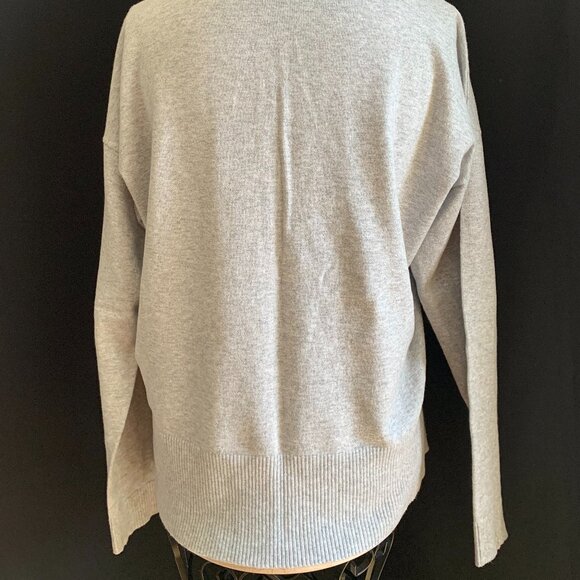 New Calvin Klein Lightweight V-Neck Sweater : Size S - Picture 7 of 10